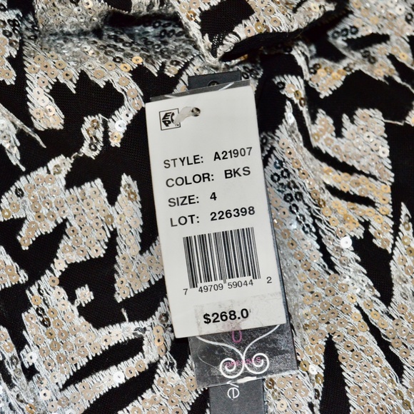 🆕🏷️  Aqua Black & Silver Sequin Long Sleeve Mini Dress – Bloomingdale’s - Picture 14 of 16